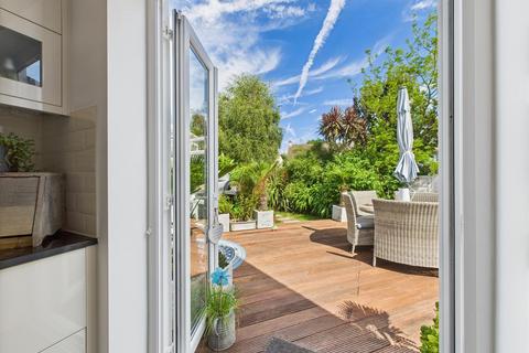 5 bedroom house for sale, Family home in Gorey Village
