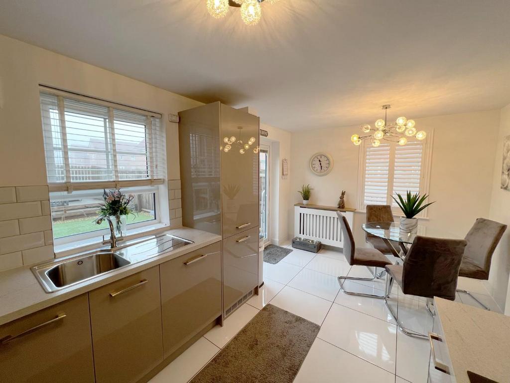 Kitchen / Diner