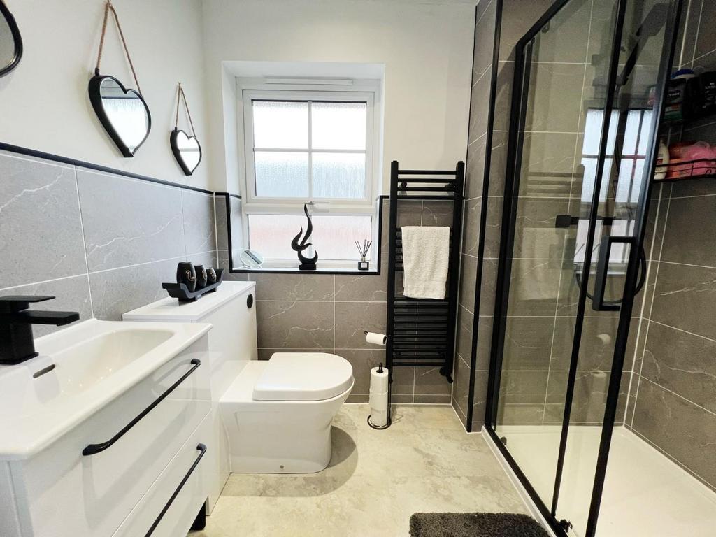 Ensuite