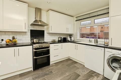 3 bedroom end of terrace house for sale, Montpelier Drive, Liverpool, L8