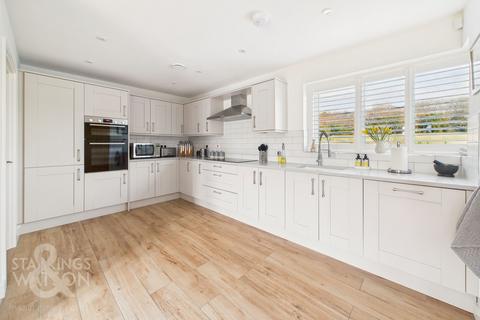 3 bedroom detached bungalow for sale, Windmill Way, East Harling, Norwich
