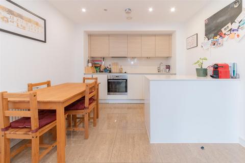 1 bedroom flat for sale, Shearwater Drive, Colindale