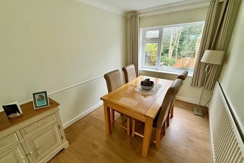 2 bedroom maisonette for sale, Featherstone Crescent, Shirley, Solihull