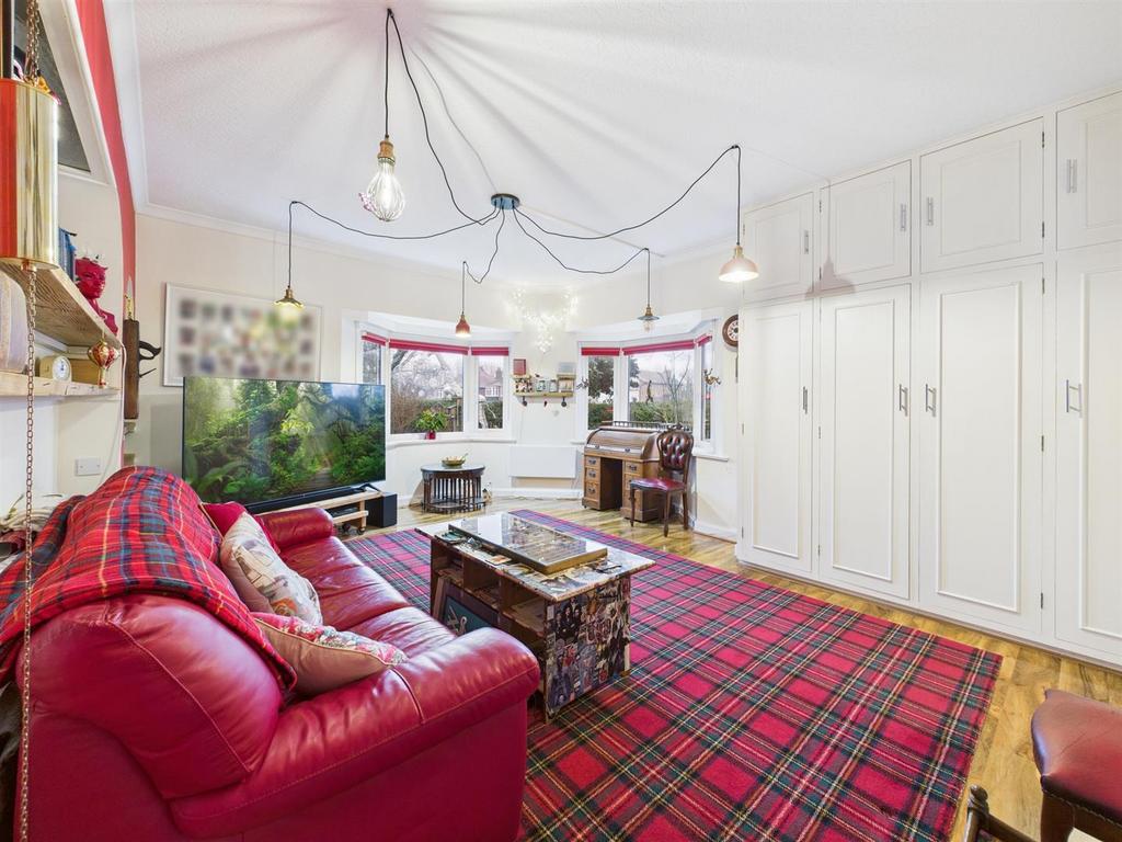 Lounge: