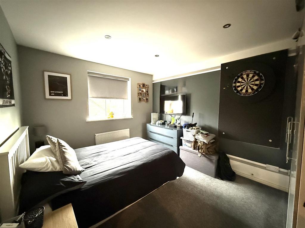 12 CHASE BED 5.jpeg