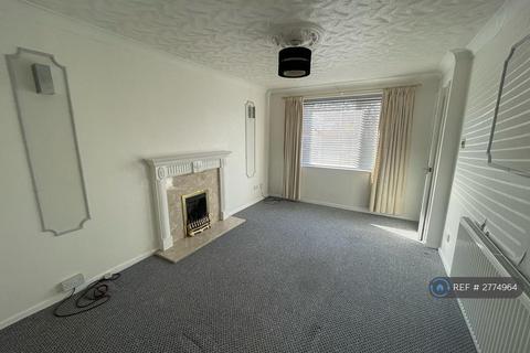 undefined, St. Quintins Close, Hull, HU9