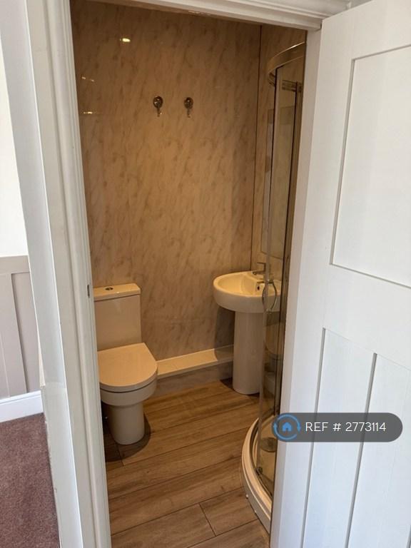 Bedroom 3 En-Suite