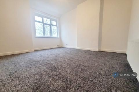 2 bedroom flat to rent, Liverpool Road, Cadishead, Manchester, M44