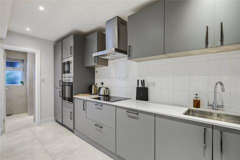 2 bedroom apartment for sale, St. John's Hill, SW11