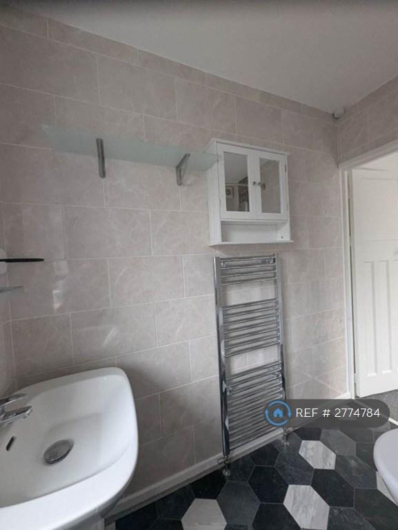 Bathroom 3