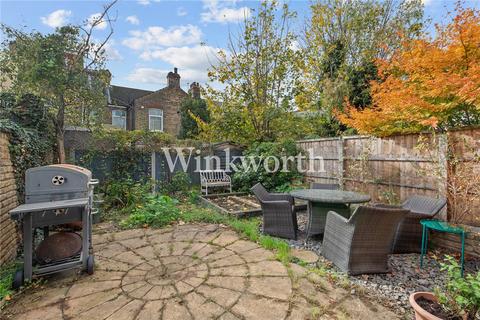 3 bedroom end of terrace house for sale, Seymour Avenue, London, N17