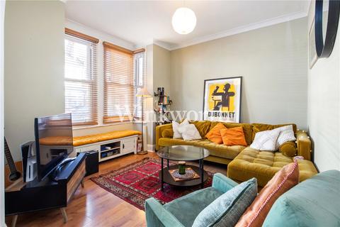 3 bedroom end of terrace house for sale, Seymour Avenue, London, N17