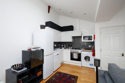 1 bedroom flat for sale, Westbourne Grove, London W11