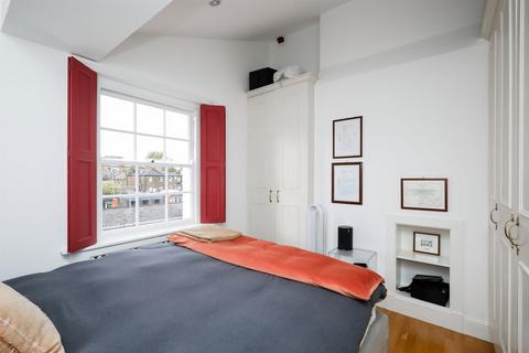 1 bedroom flat for sale, Westbourne Grove, London W11