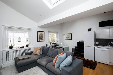 1 bedroom flat for sale, Westbourne Grove, London W11