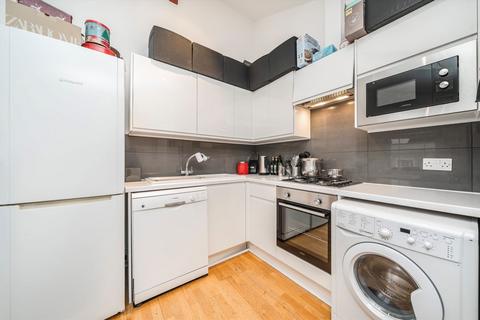 1 bedroom flat for sale, Westbourne Grove, London W11
