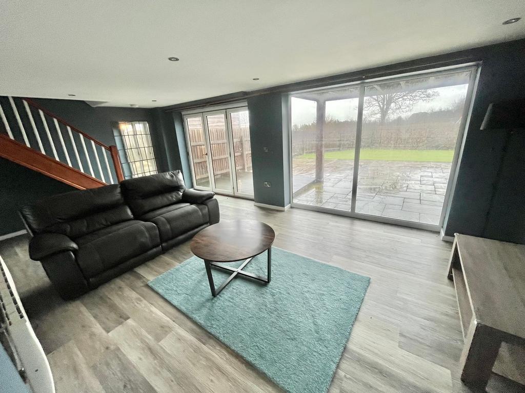 Burts Farm Detached House, Living Room