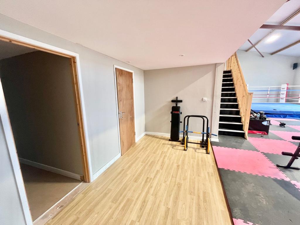 Burts Farm, Carports/workshop and Gym