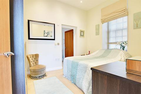 2 bedroom retirement property for sale, James Walk, Bexhill on Sea