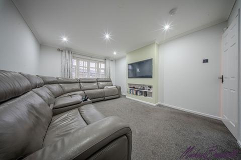 undefined, Hatton Close, Bradford BD6