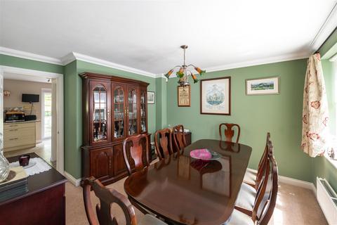 6 bedroom detached house for sale, Reed Drive, Royal Earlswood Park, Redhill