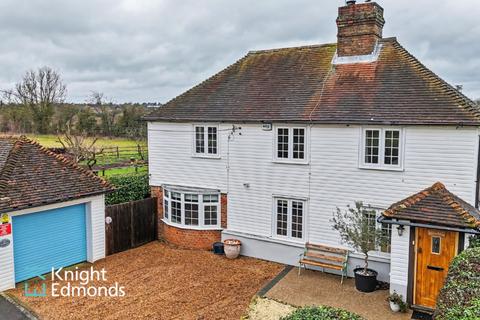 3 bedroom detached house for sale, Green Lane, Langley, ME17