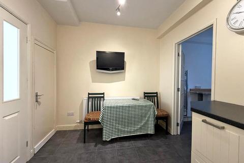2 bedroom terraced house for sale, Corndon Crescent, Sundorne, Shrewsbury
