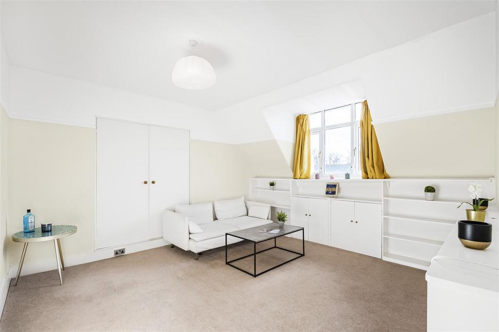 James Anderson - Falt 4  458  Upper Richmond Road 