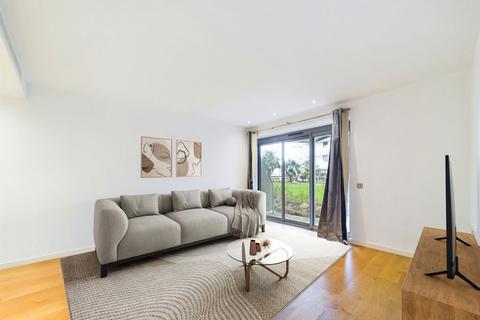 Eastfields Avenue, London SW18