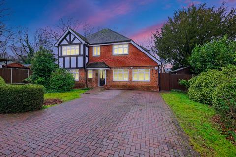 5 bedroom detached house for sale, Pattens Close, Chatham ME4