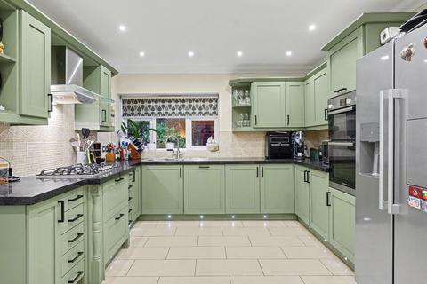 undefined, Pattens Close, Chatham ME4