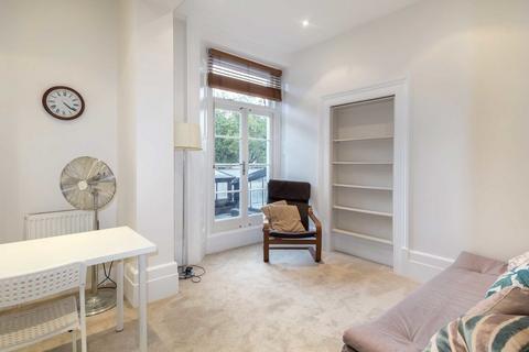 1 bedroom flat to rent, Chiswick High Road, London W4