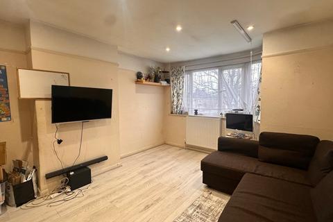 undefined, Staines Road, Feltham, TW14