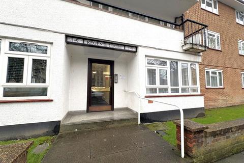 Regents Court, Edgware HA8
