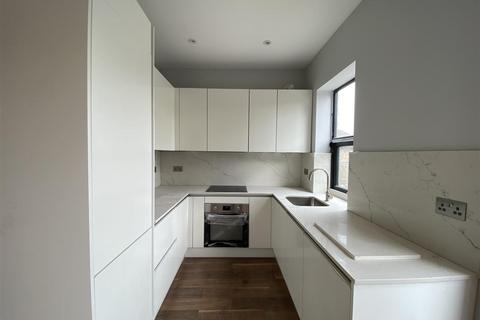 2 bedroom flat to rent, Horn Lane, Acton, W3