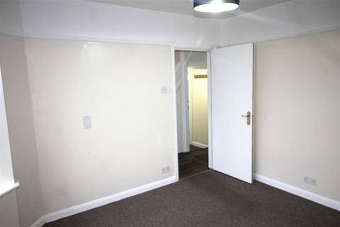 undefined, Shelburne Road, High Wycombe HP12
