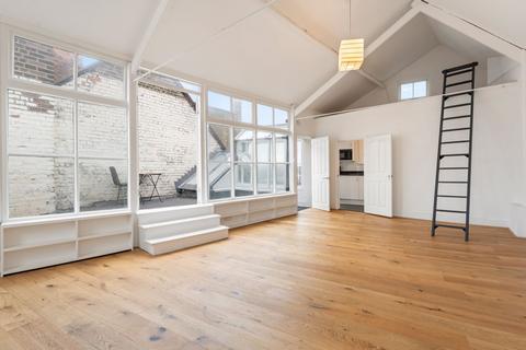 3 bedroom apartment to rent, 160 Camden High Street, London, NW1