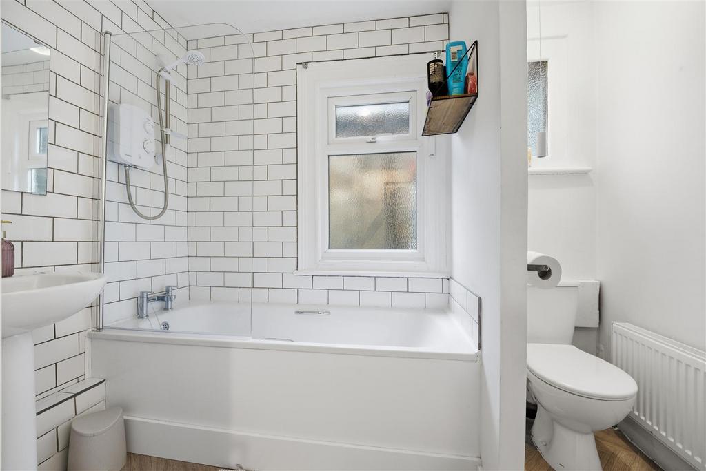 Half Acre Bath 2 new.jpg