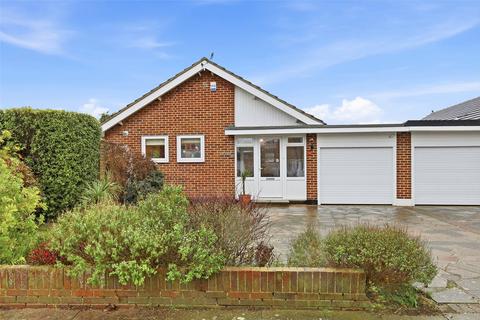 3 bedroom bungalow for sale, Maplin Way, Thorpe Bay, Essex, SS1