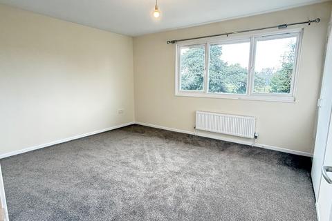 undefined, Highclere Close