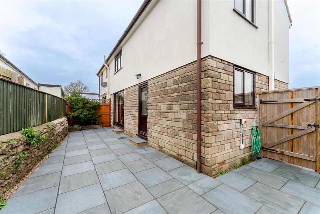 1 The Old Water Gardens, Blagdon, BS40 7 S 38.jpg