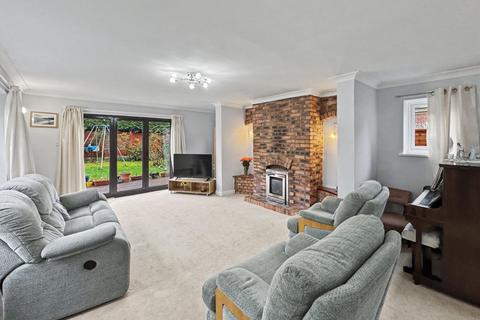 5 bedroom detached house for sale, Clifton Road, Prestwich, M25