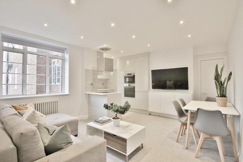 1 bedroom flat to rent, Latymer Court, Hammersmith Road, Hammersmith, W6