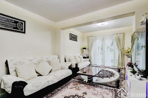 3 bedroom end of terrace house for sale, Windmill Road, Coventry