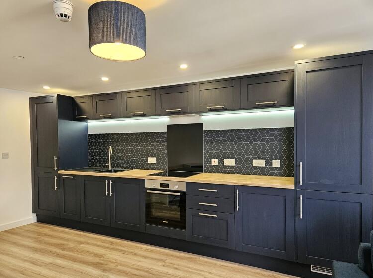 2 Bedroom To Rent In Balfour Ave W7