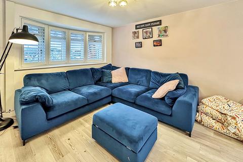 undefined, Northampton NN2