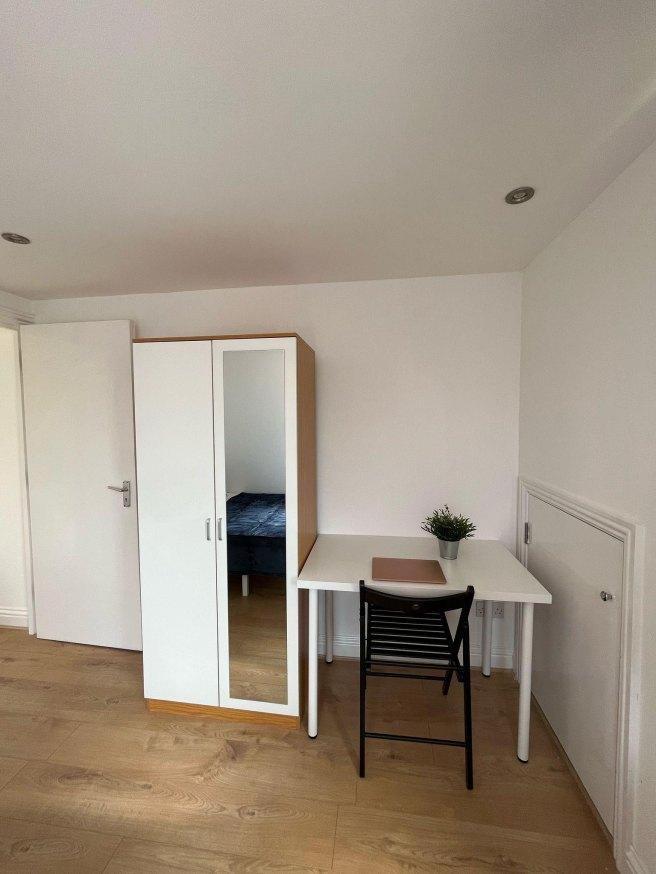 Mora-road-nw2-6sl-1039728