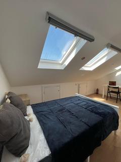 1 bedroom flat to rent, Mora Road