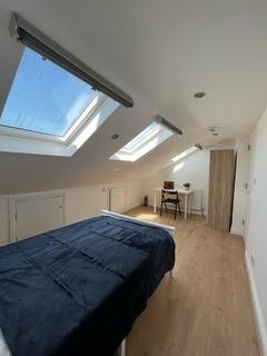 1 bedroom flat to rent, Mora Road