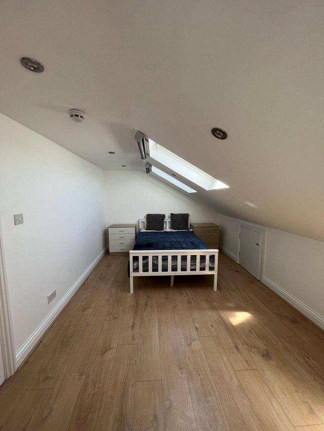 Mora-road-nw2-6sl-1039715